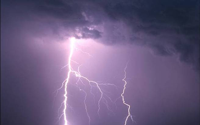 Τουλάχιστον 3 νεκροί από την καταιγίδα Σεμπάστιαν στη Γερμανία